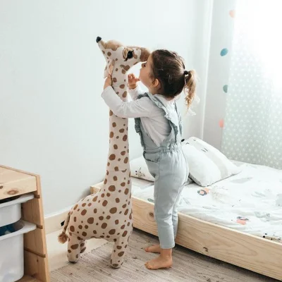 Grandes-brinquedos-de-pel-cia-girafa-pel-cia-macia-desenhos-animados-criativos-boneca-dormindo-presente-de